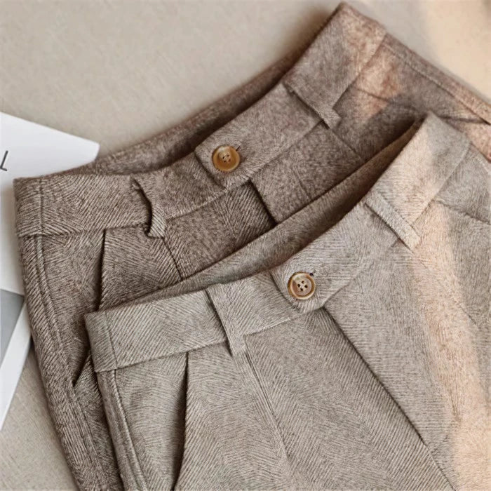 Vera - Chic Tailored Trousers
